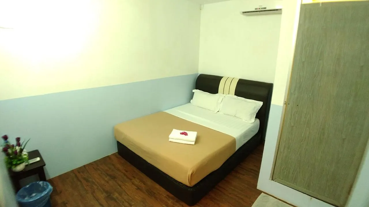 Apple 1 Hotel Budget ゲルゴル 2*,